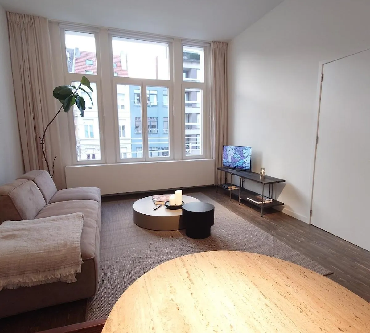Appartement T'Zuid With Underground Parking Antwerp Apartment